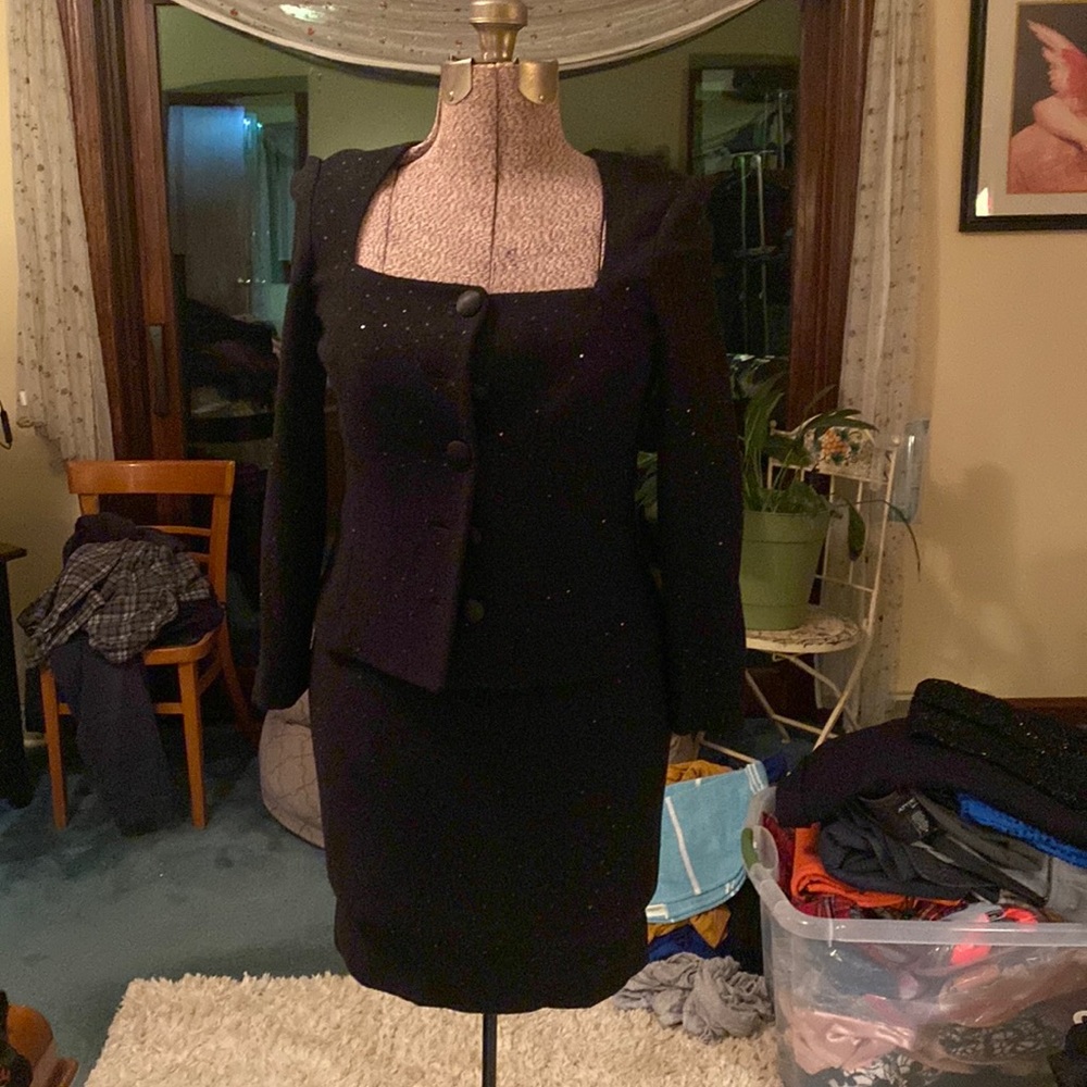 St. John Evening skirt suit set
